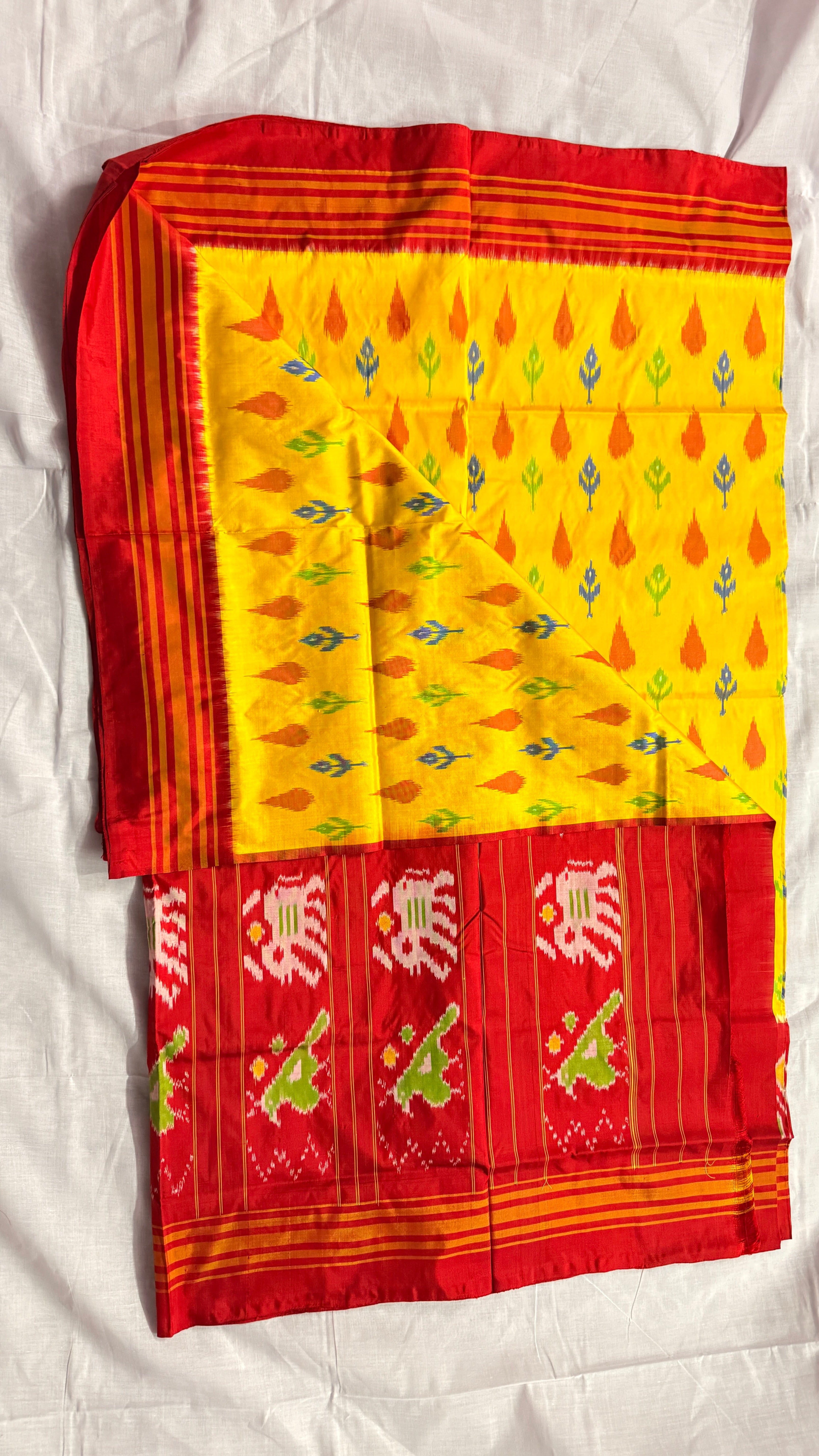 Bright Yellow Pochampally Ikat Silk Saree with Red Elephant Pallu ths-19