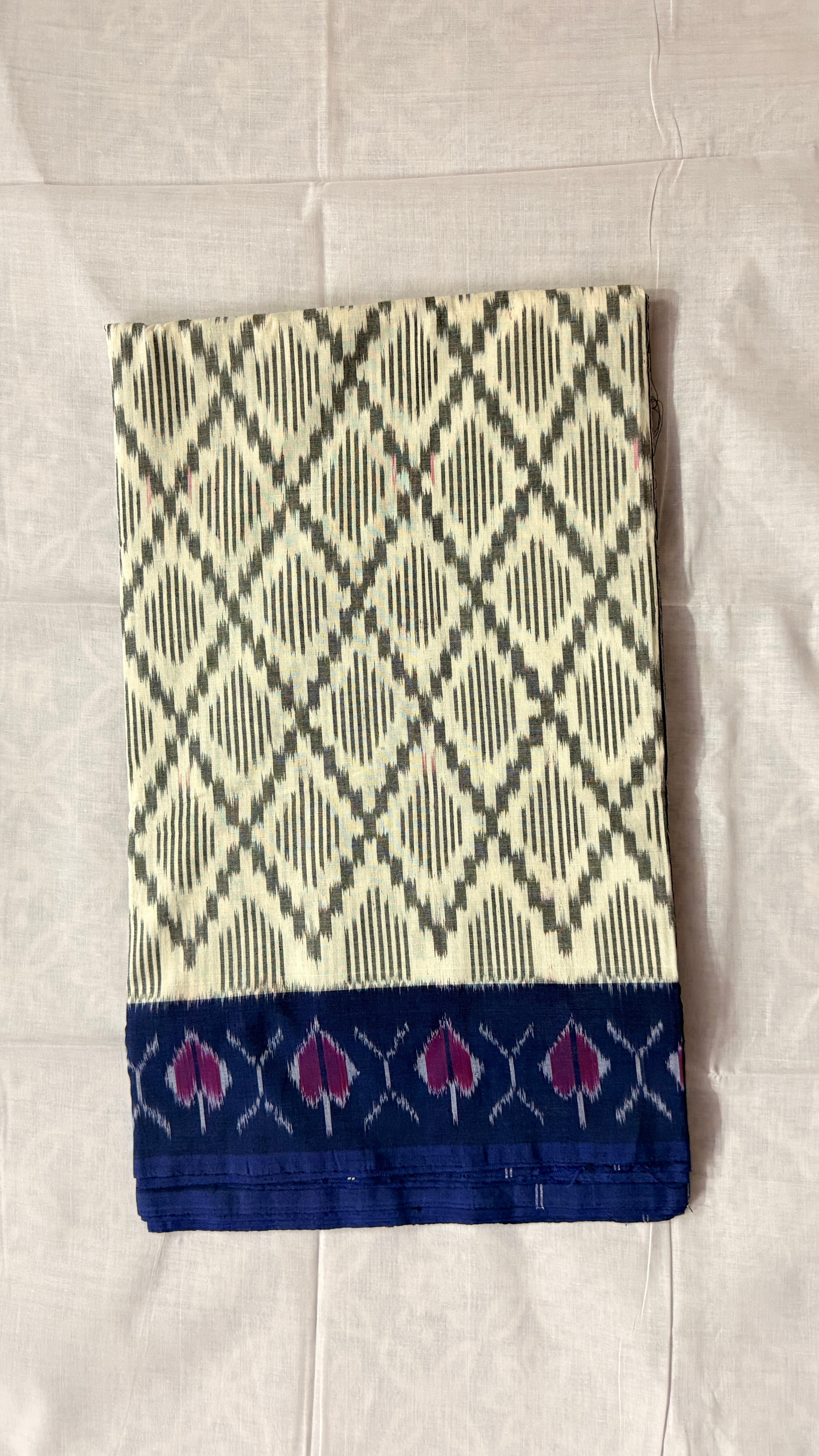 Cream & Navy Blue Pochampally Ikat Pure Cotton Saree with Geometric Body & Floral Ikat Border THC-3